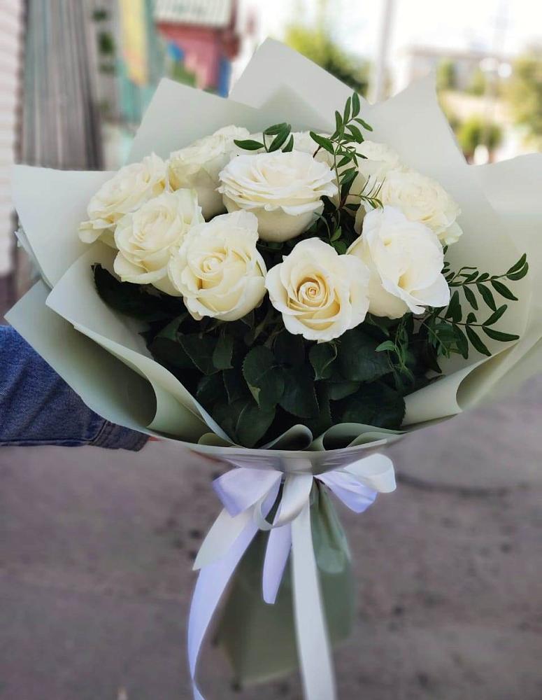 Букет Белые розы Проуд в Марьино Сергиево-Посадский района