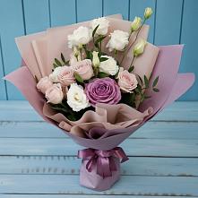 Букет цветов из:  Розы и Лизиантусы в Марьино Сергиево-Посадский района