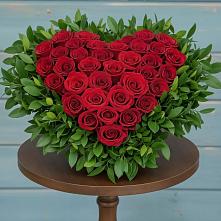 Цветочная композиция из Розы в виде сердца в Марьино Сергиево-Посадский района