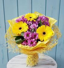 Букет цветов из:  Хризантемы и Герберы в Марьино Сергиево-Посадский района