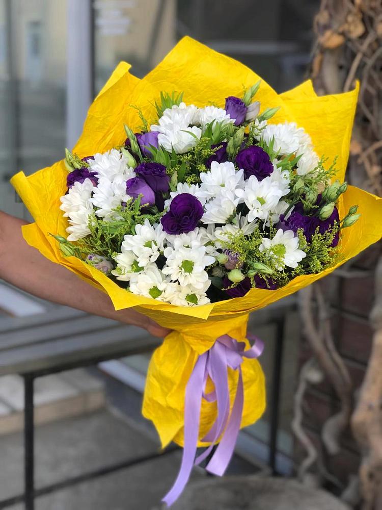 Букет цветов из: Ирисы, Хризантемы и Ромашки в Марьино Сергиево-Посадский района