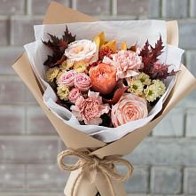Букет цветов из:  Гвоздики, Хризантемы и Розы в Марьино Сергиево-Посадский района