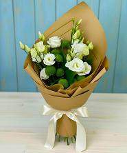 Букет цветов из:  Хризантемы и Лизиантусы в Марьино Сергиево-Посадский района