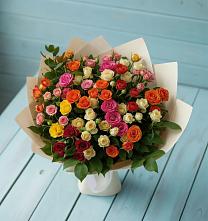 Букет Микс из разноцветных кустовых роз в Марьино Сергиево-Посадский района