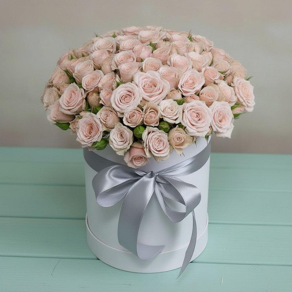 Цветочная композиция из Розы в шляпной коробке в Марьино Сергиево-Посадский района